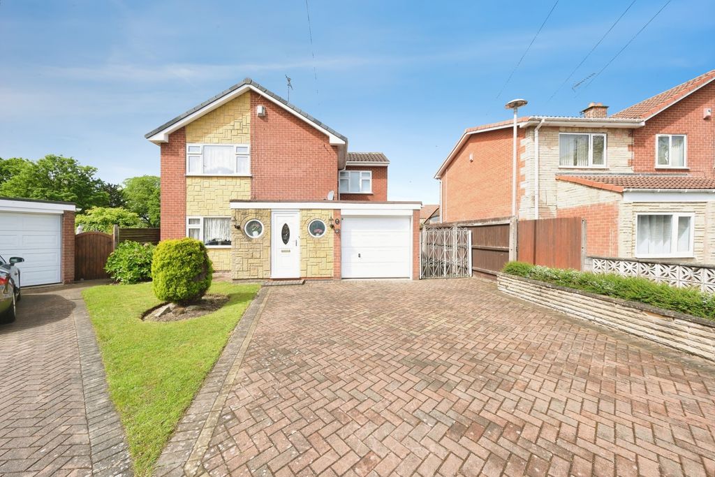 Property photo 1 of 19 Pbox-Img.Jpg