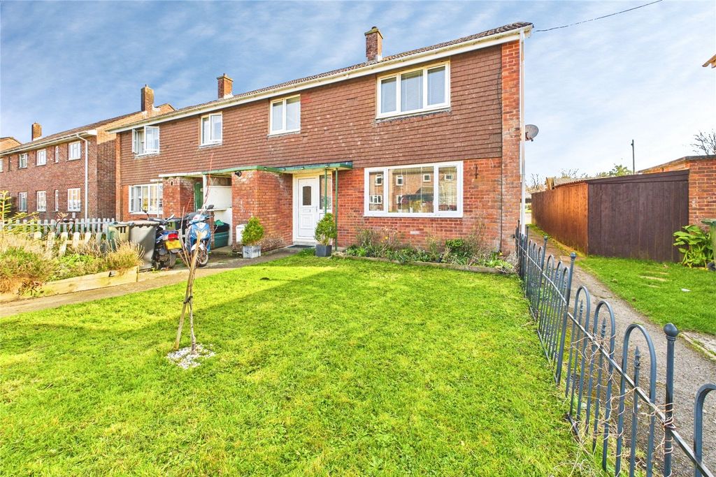 Property photo 1 of 10 Picture No. 01