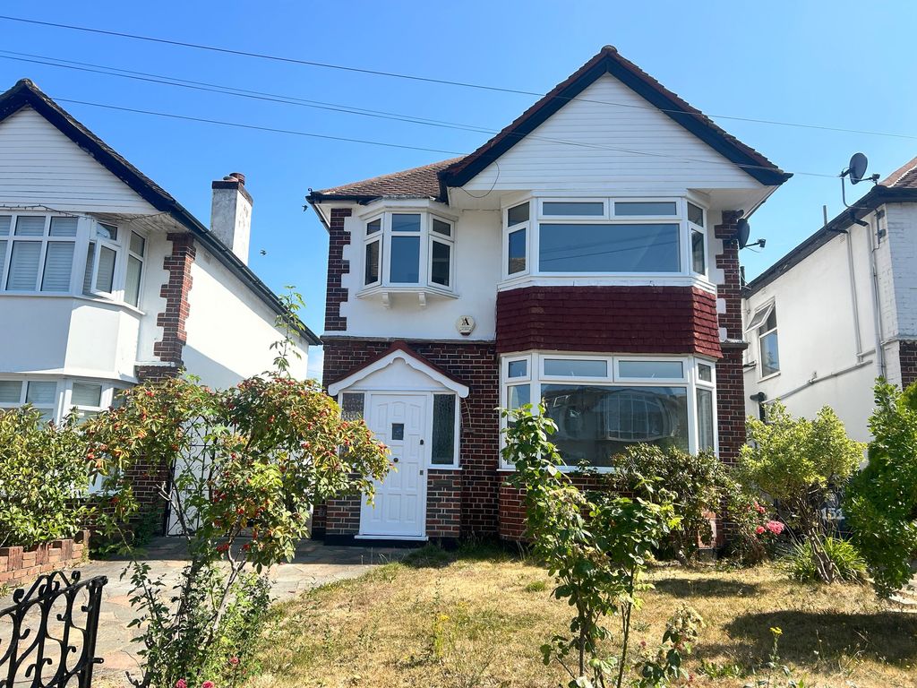 Property photo 1 of 15
