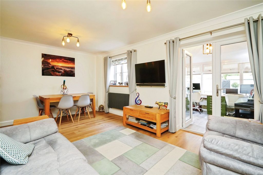 Property photo 3 of 10 Picture No. 07