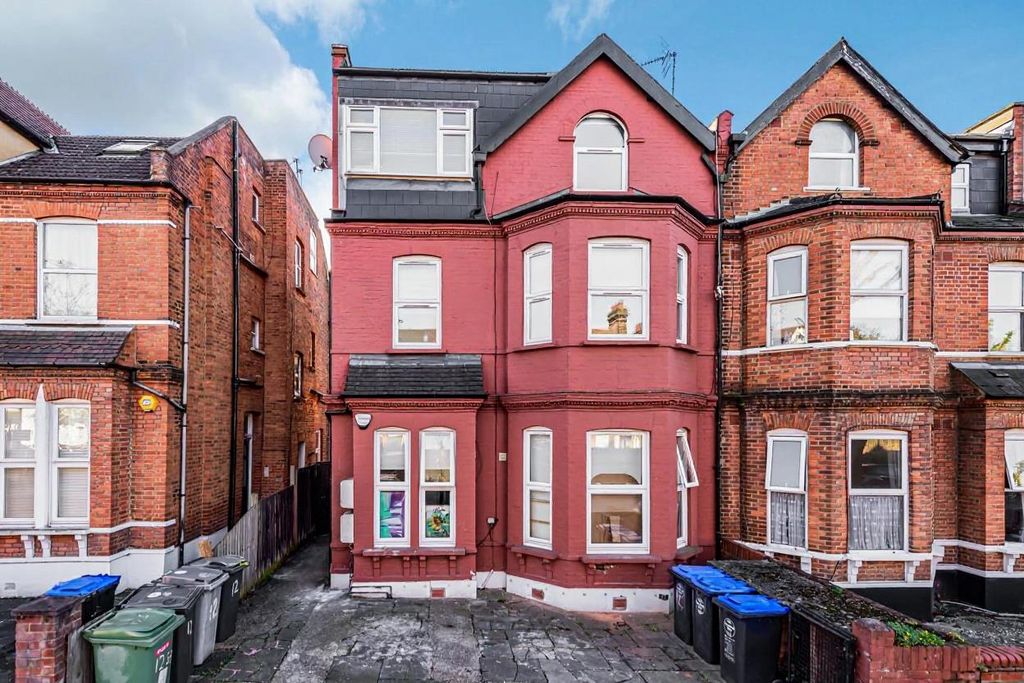 Property photo 2 of 9 17769203 (4).Jpg