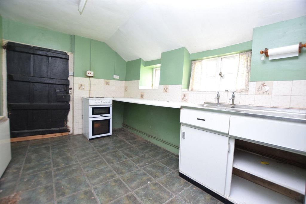 Property photo 3 of 20 Picture No. 05