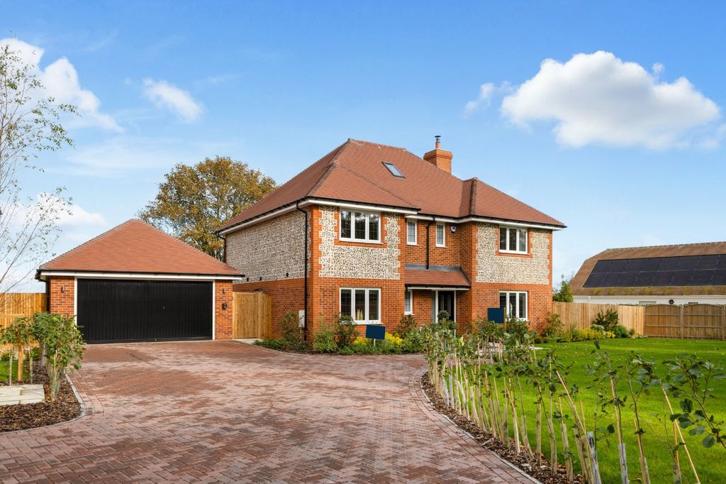 Property photo 1 of 13 External Front