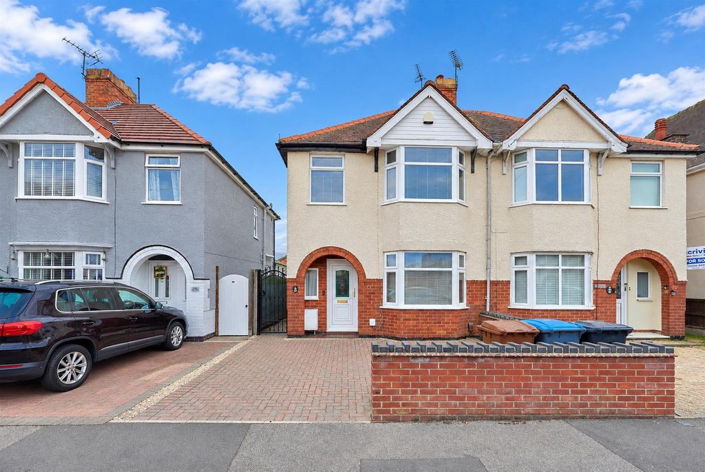 Property photo 1 of 16 Front Sunnydale.Png