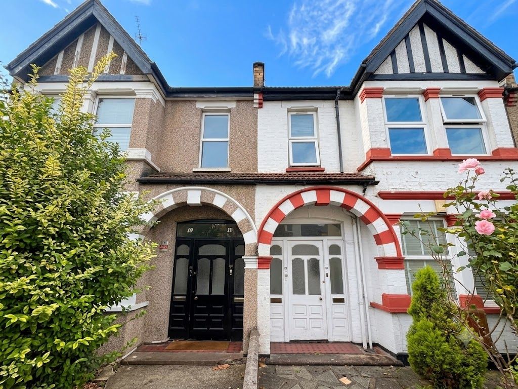 Property photo 1 of 14