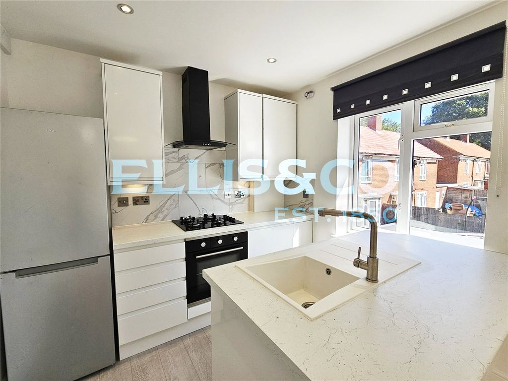 Property photo 3 of 9 Picture No. 03