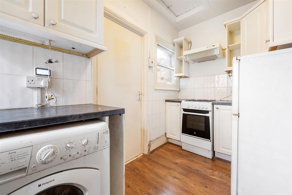 Property photo 3 of 11 Lucas Road-7.Jpg