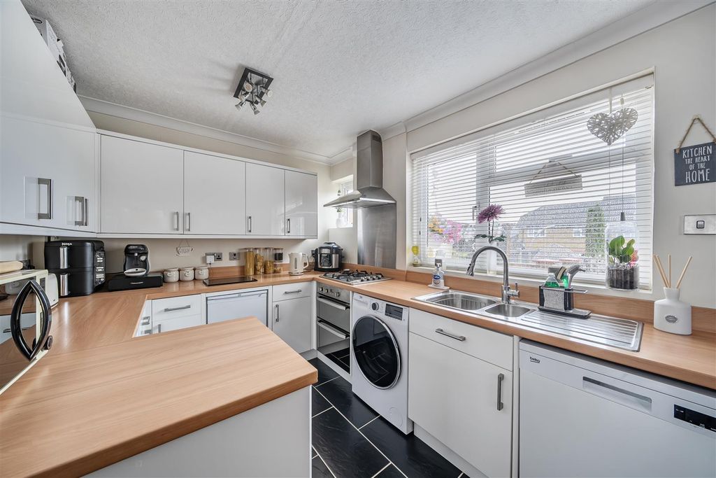 Property photo 3 of 24 1345431-12-68B6d4Ab6F8c4.Jpg
