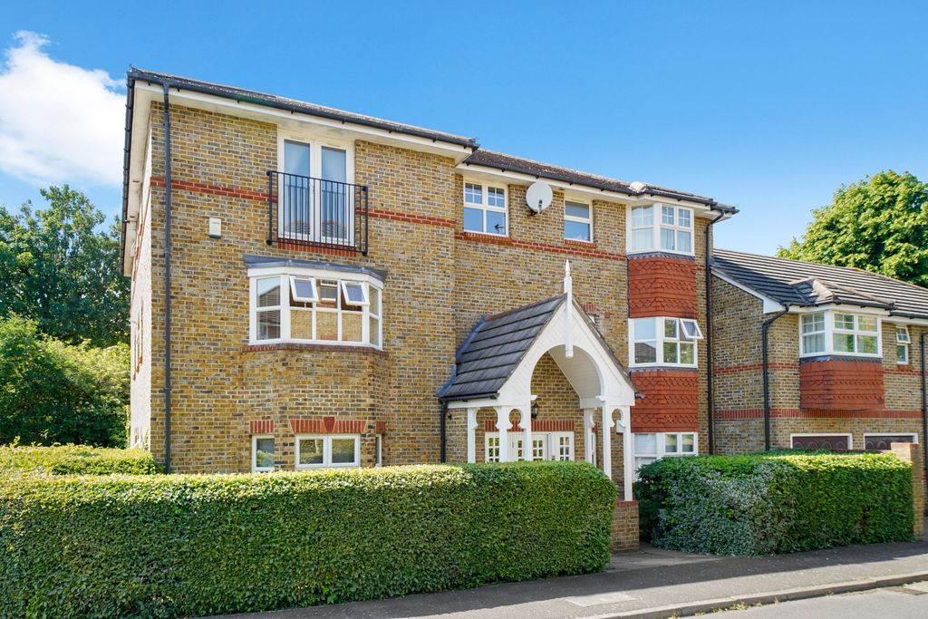 Property photo 1 of 7