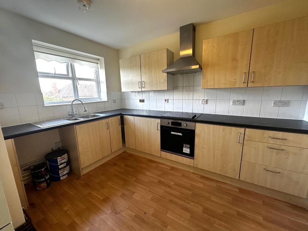 Property photo 1 of 8 Hollyhedge Kitchen 2.Jpeg