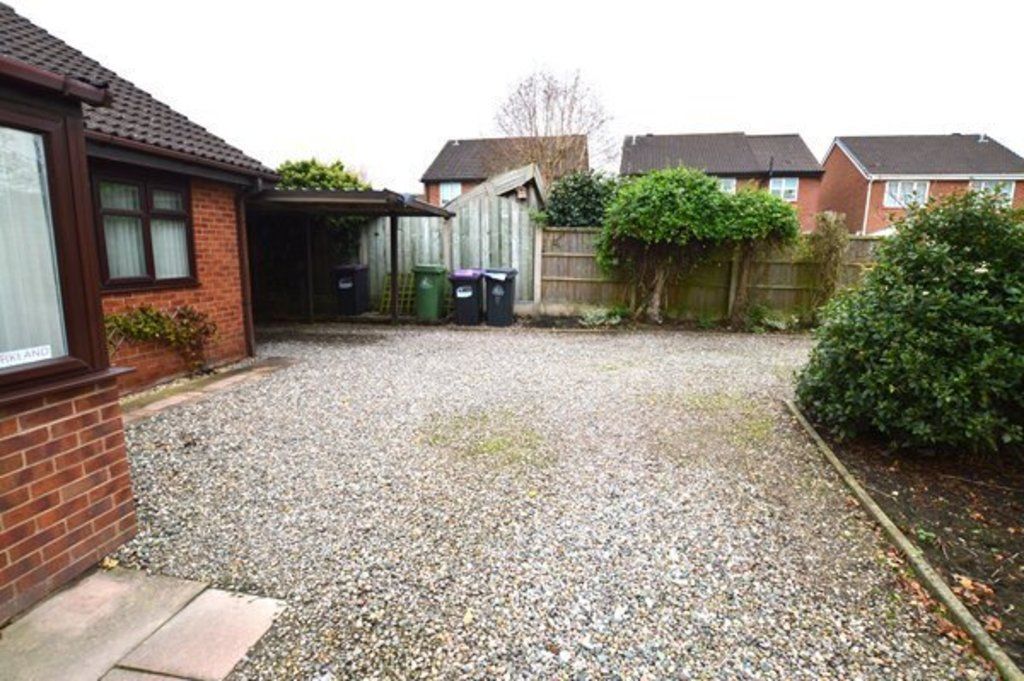 Property photo 3 of 9 Frontage