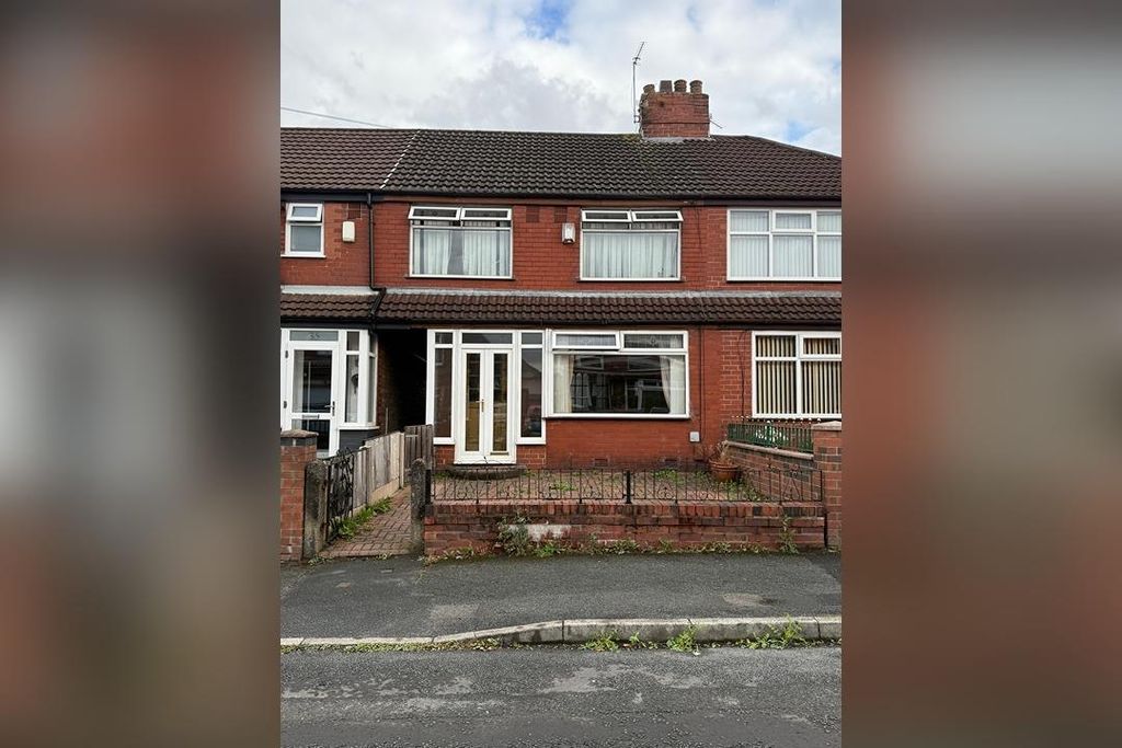 Property photo 2 of 19 Front View.Jpg