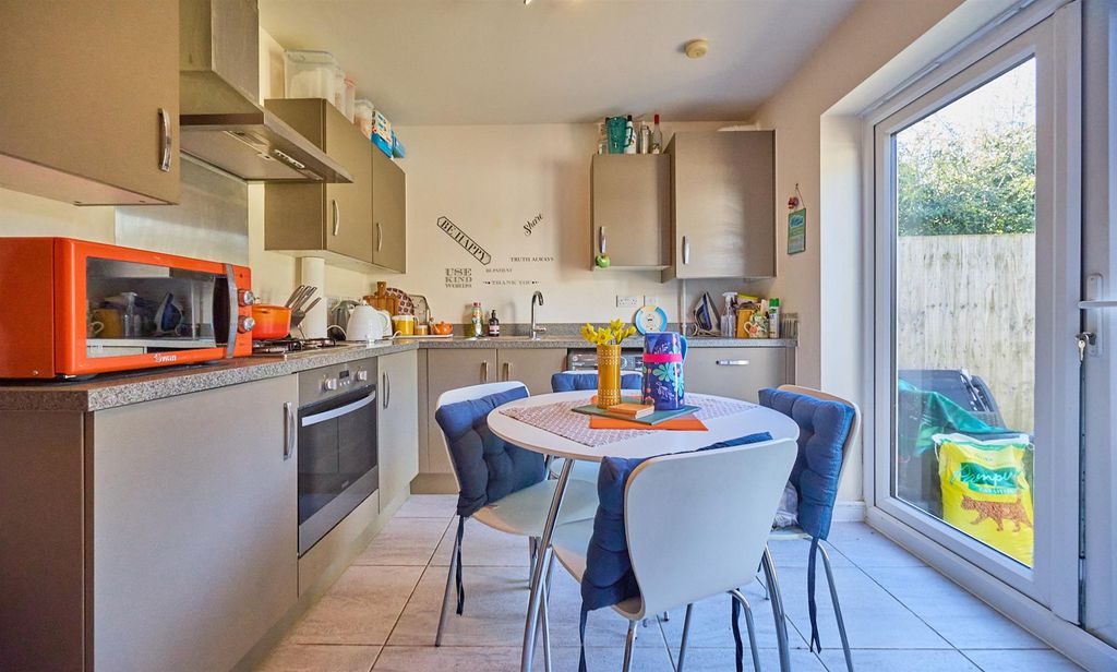 Property photo 2 of 10 Fitted Dining Kitchen To Rear