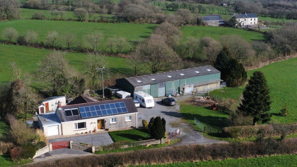 Property photo 1 of 16