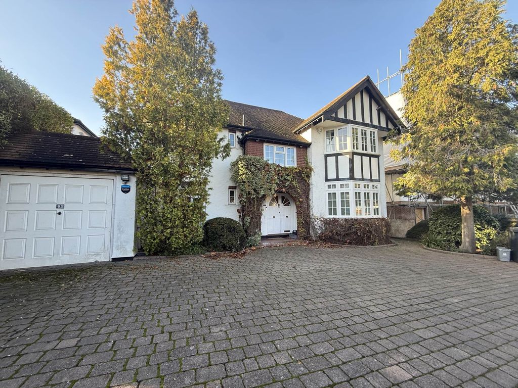 Property photo 1 of 14