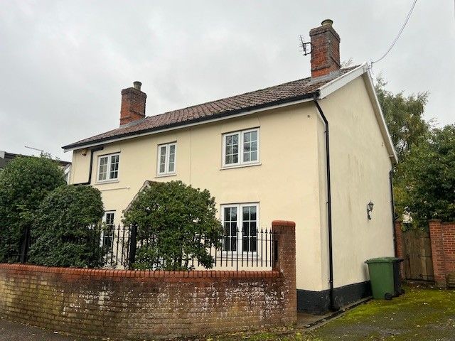 Property photo 1 of 24 Exterior