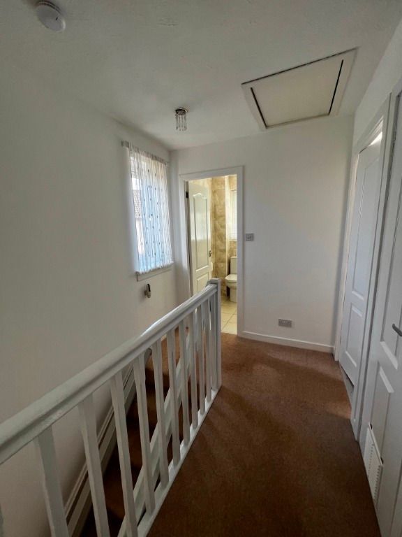 Additional image 7 of 3 bed semi-detached house to rentFlures Avenue, Erskine, Renfrewshire PA8