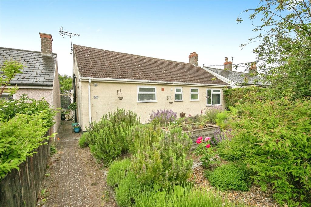 Property photo 2 of 33 Picture No. 44