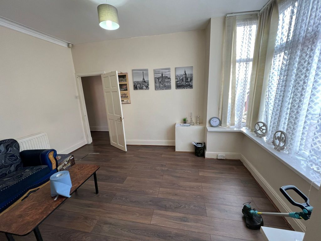 Property photo 3 of 13