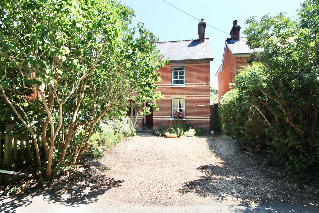 Property photo 1 of 19