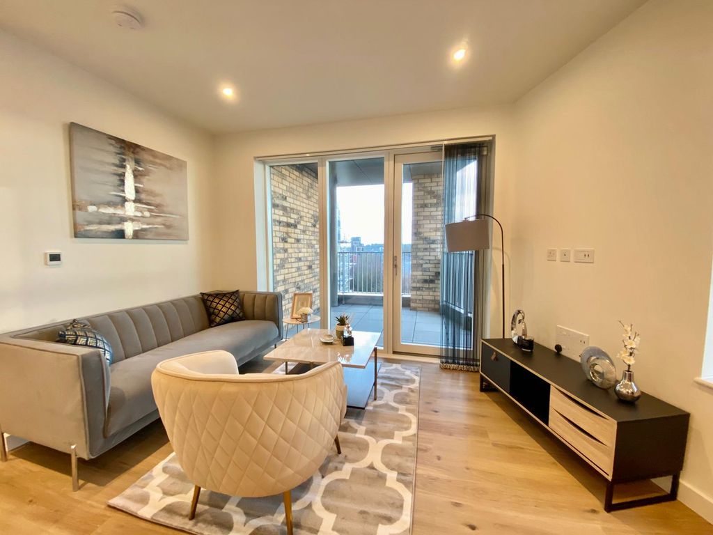 Property photo 1 of 9