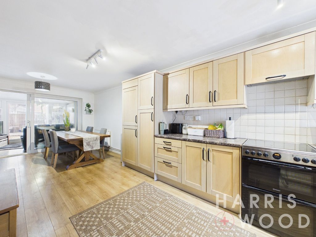 Property photo 2 of 21 5392844