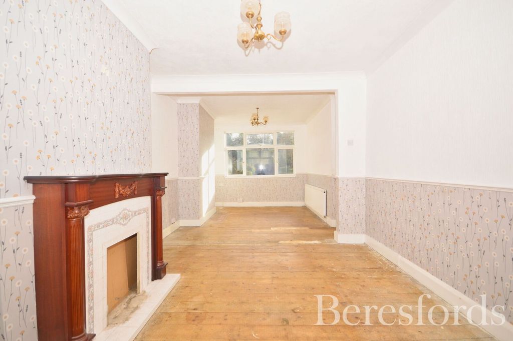 Property photo 2 of 17 Picture No. 06