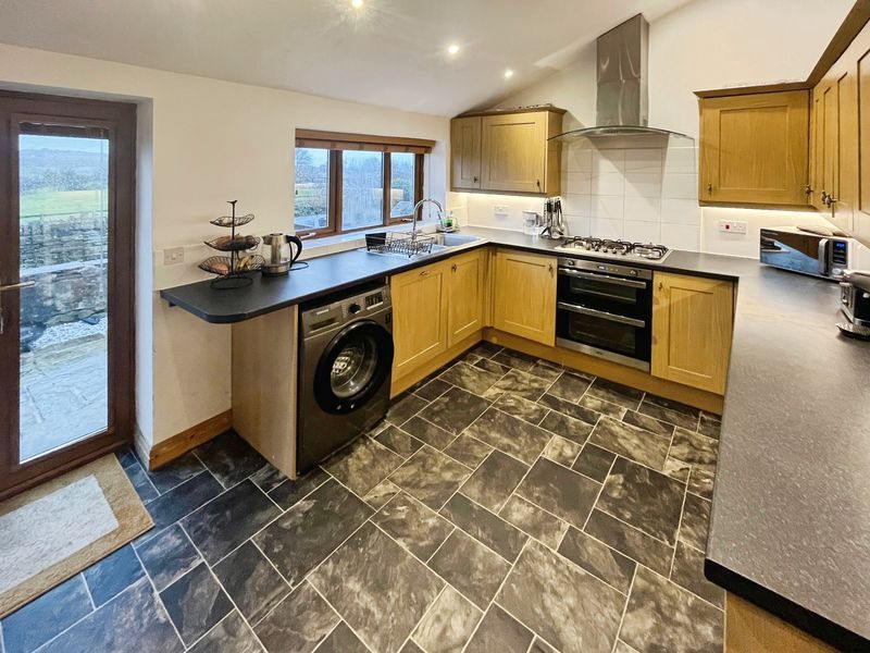 Property photo 3 of 22 Kitchen