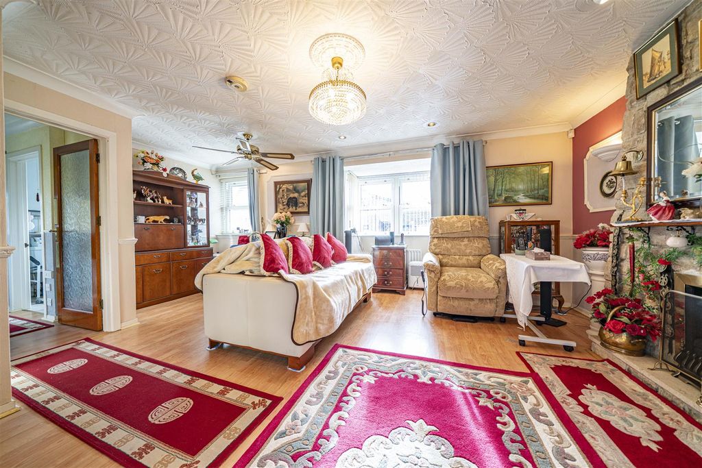 Property photo 2 of 17 Dsc07364.Jpg