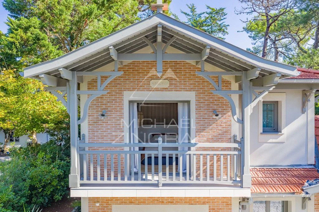 Property photo 2 of 18