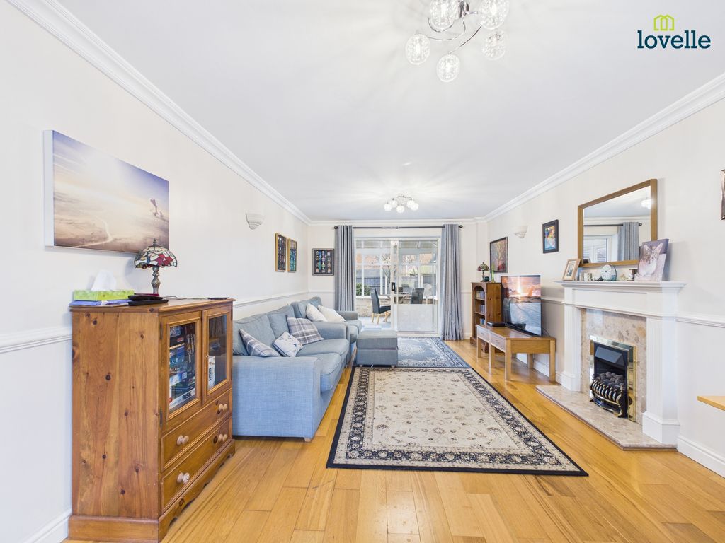 Property photo 2 of 26