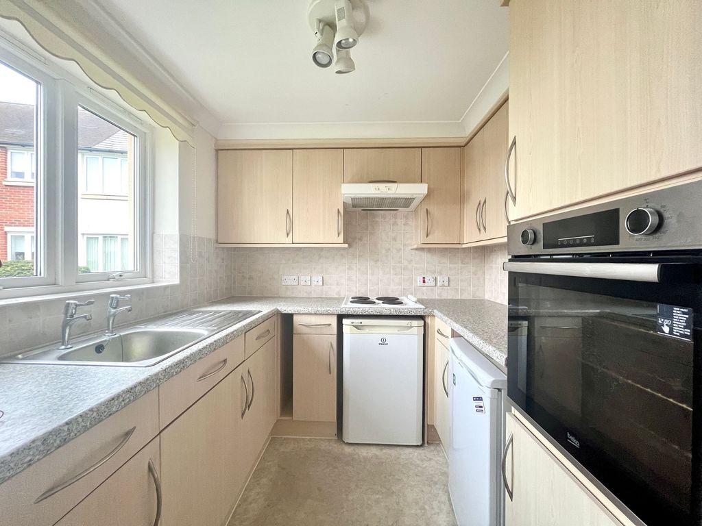 Property photo 2 of 10