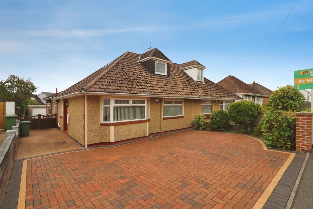 Property photo 1 of 27