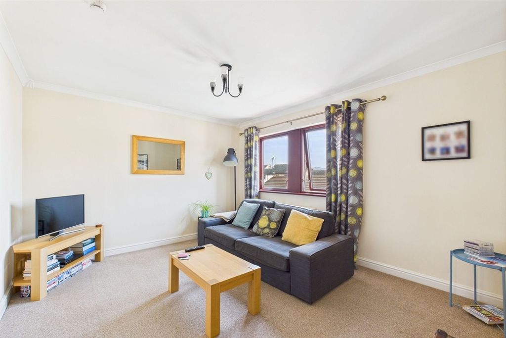 Property photo 2 of 13 Photo 10