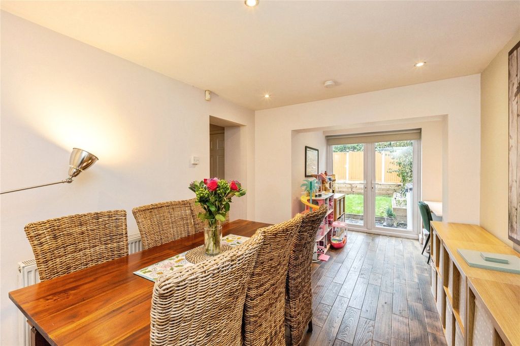 Property photo 3 of 17 Dining Room