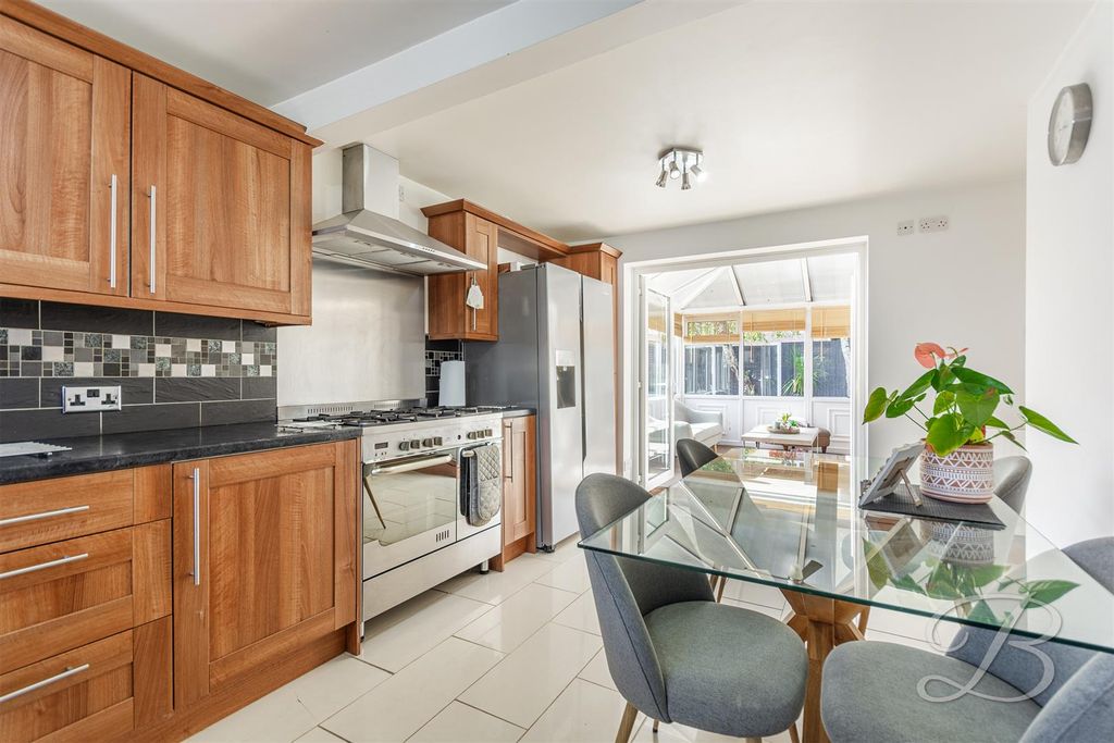 Property photo 2 of 20 Ccltd21.Jpg