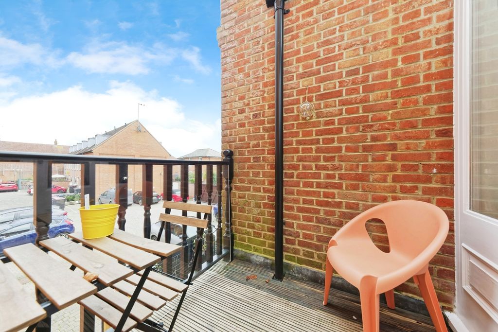 Property photo 3 of 14 Pbox-Img.Jpg