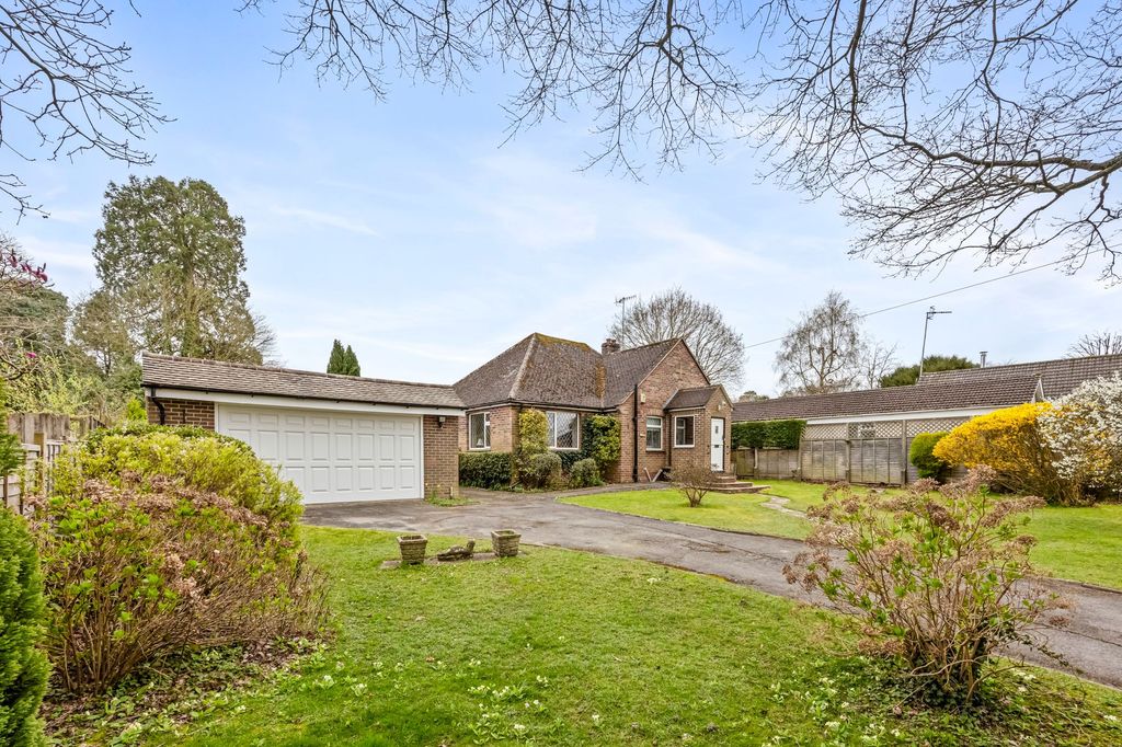 Property photo 1 of 20