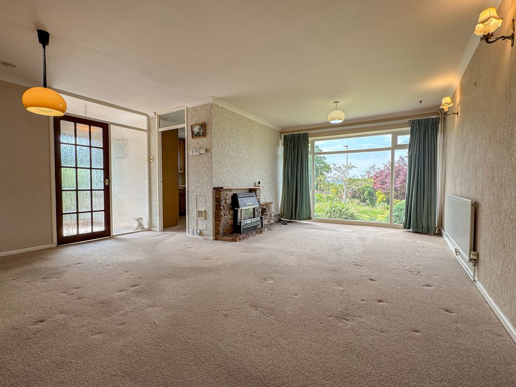 Property photo 2 of 15 Living Dining Room