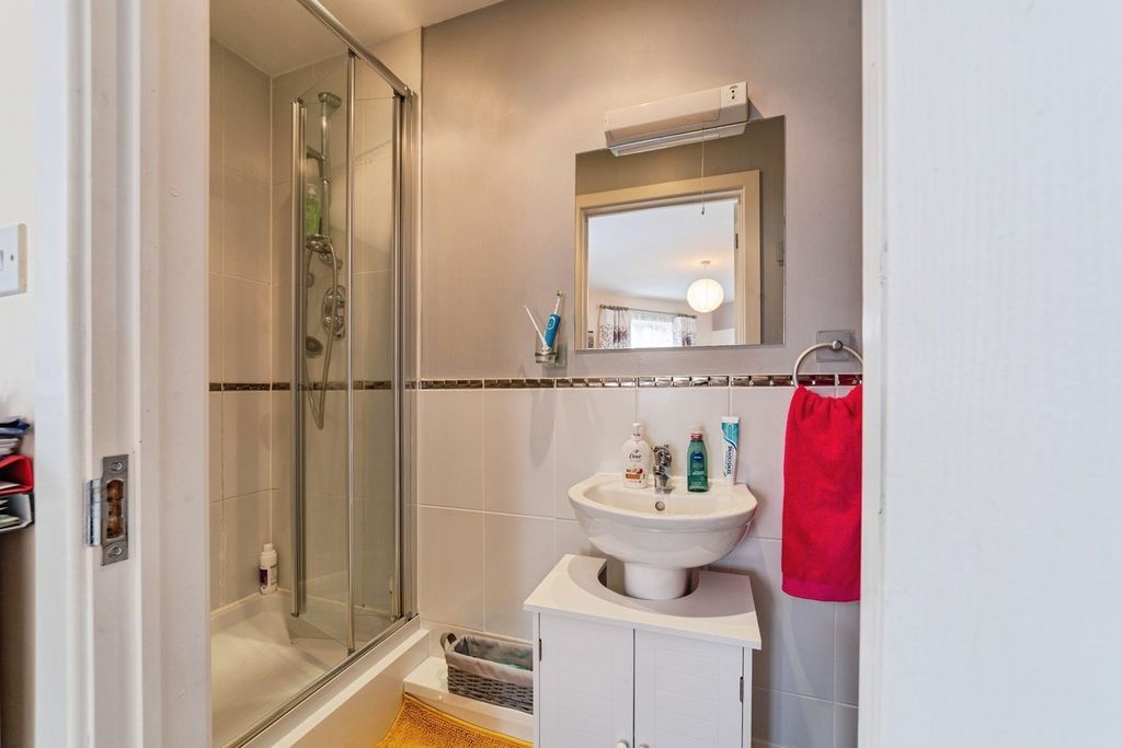 Additional image 7 of 2 bed flat for saleFoundry Close, Melksham SN12