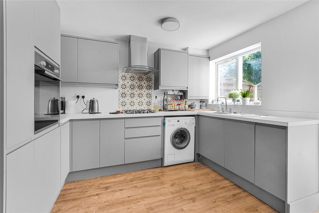 Property photo 3 of 15 Picture No. 03