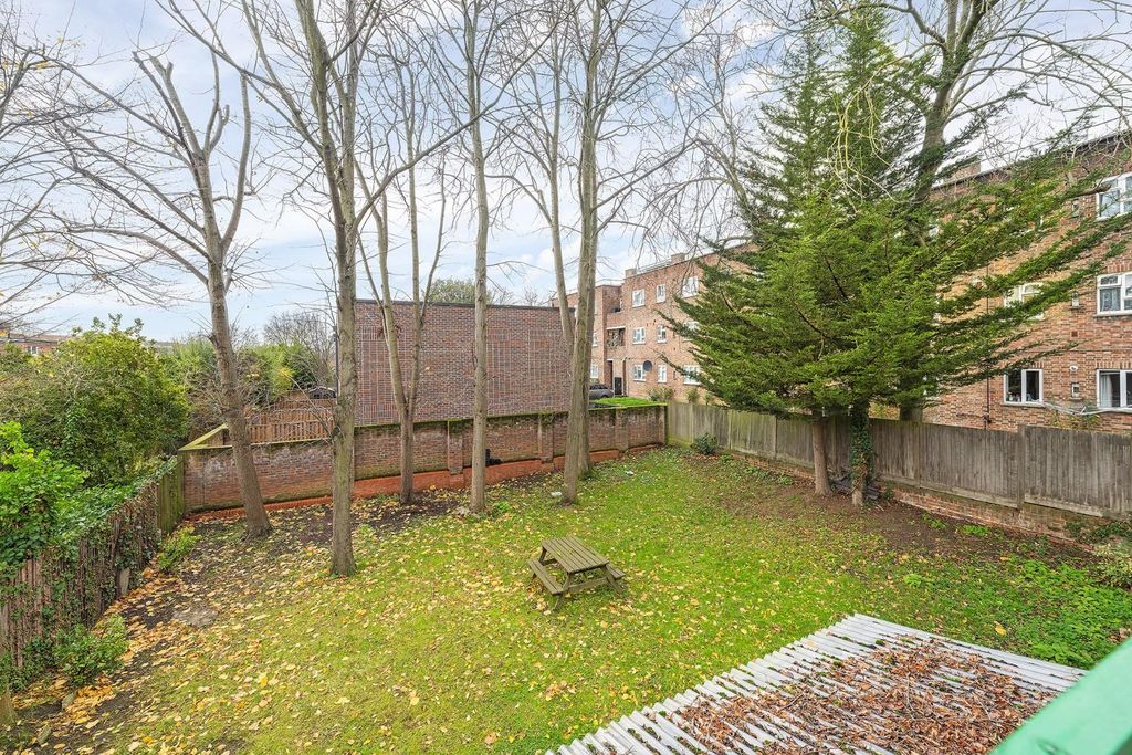 Property photo 2 of 11 Views.Jpg