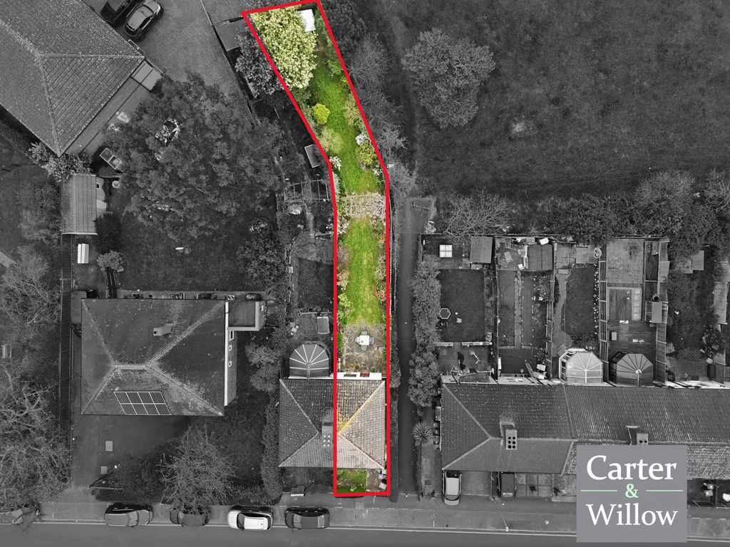 Property photo 2 of 19