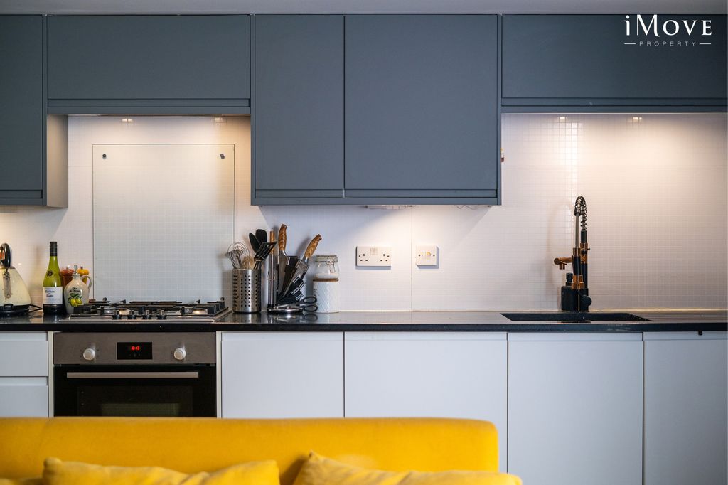 Property photo 3 of 29