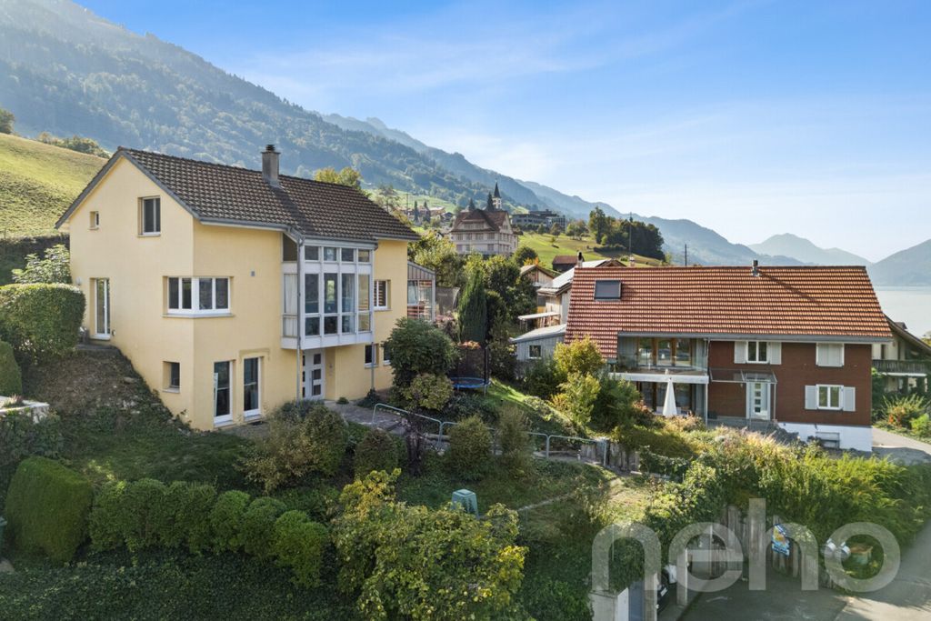 Property photo 1 of 12