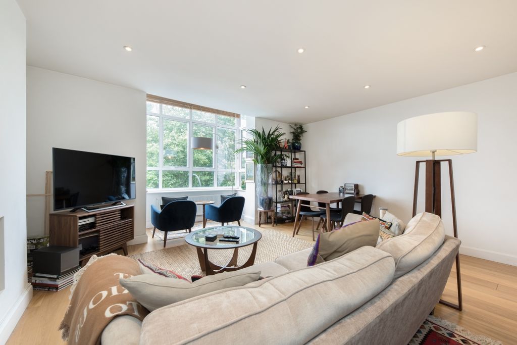 Property photo 1 of 13 Holly Mansions 5-...