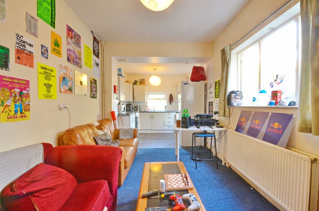 Property photo 3 of 6 3.Jpg