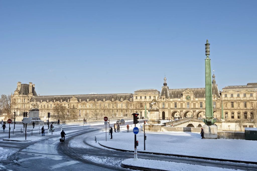 Property photo 1 of 37