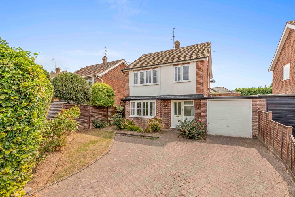 Property photo 1 of 11