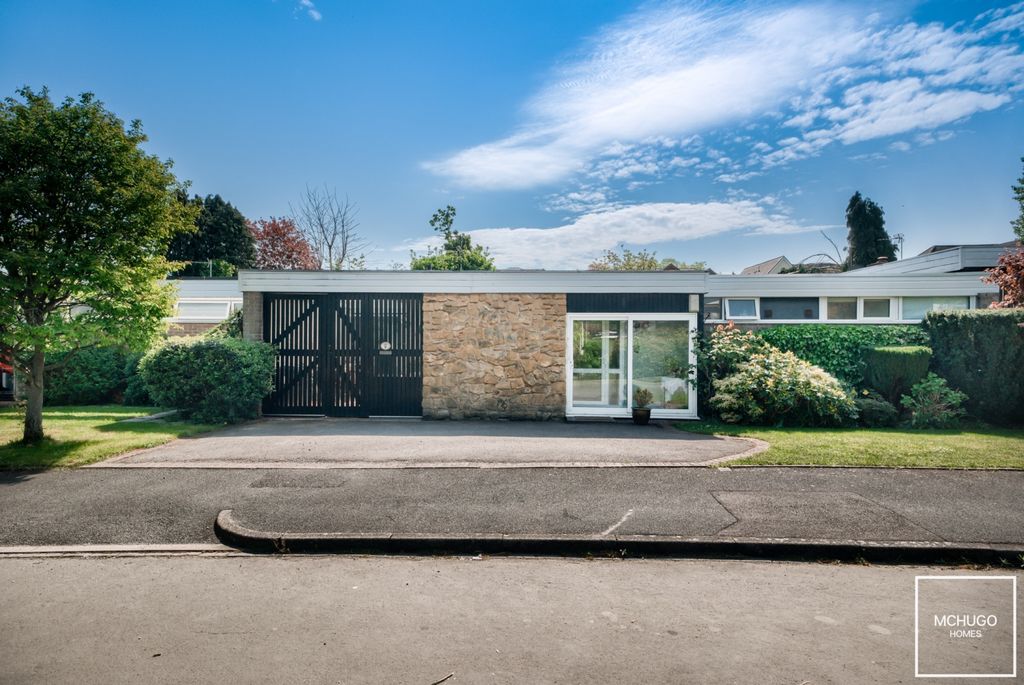 Property photo 1 of 13 Xh2A8340-Hdr(3)